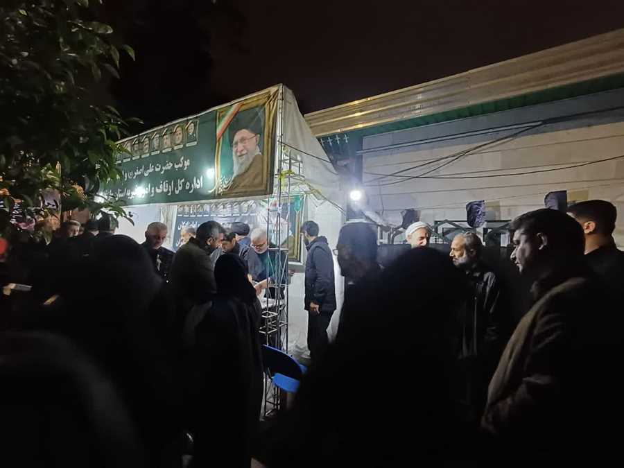 توزیع 2 هزار پرس غذای گرم در موکب اوقاف مازندران