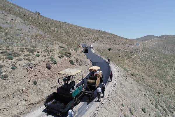 ۴۹ کیلومتر راه روستایی مازندران آسفالت شد