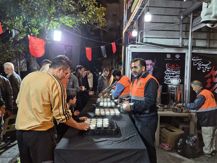 چراغ موکب "طریق الحسین" روشن است + تصاویر