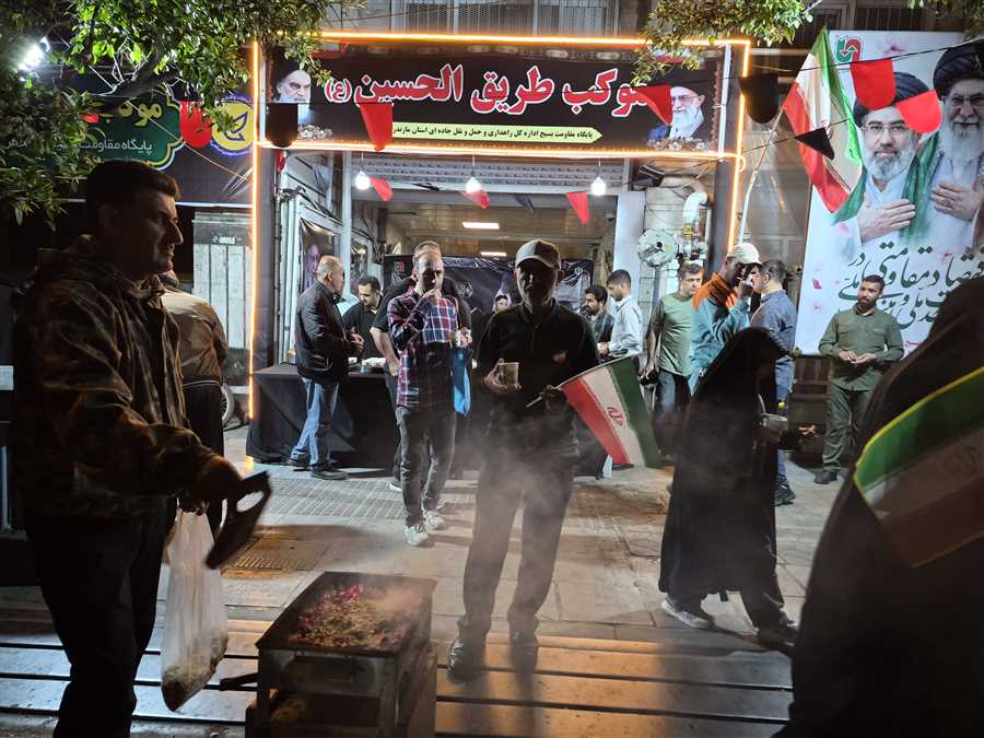 چراغ موکب "طریق الحسین" روشن است + تصاویر