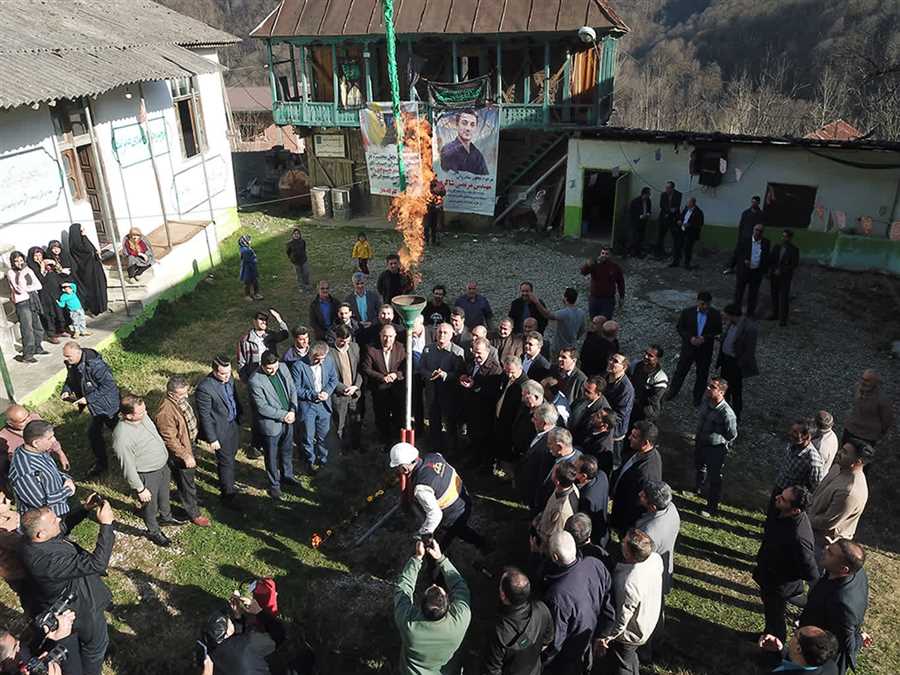 مشعل گاز در "سماکوش‌محله" بابل روشن شد